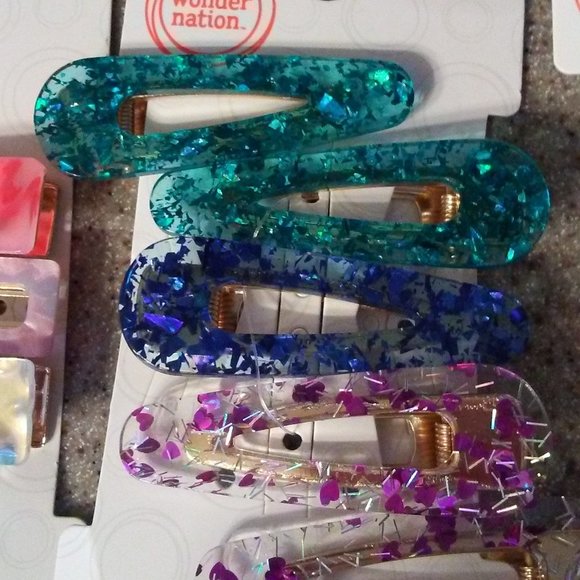 BRAND NEW! LOT OF 12 HAIR CLIPS - Picture 3 of 6